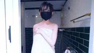 涩涩SPA情欲按摩师展示手法 周慕云