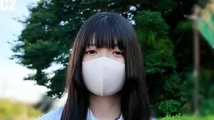 FC2PPV-4545169 清纯大学生制服诱惑中出体验