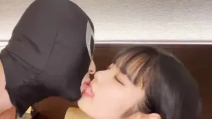 FC2PPV-3075867 清纯黑发女大学生