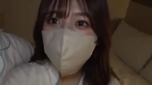 FC2PPV-3136569 和一位美艳绝伦清纯无比的少女共度良宵