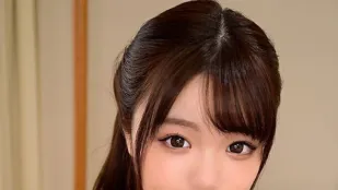 FC2PPV-3187248 她用性感的臀部疯狂榨精