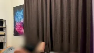 FC2PPV-4800527 清纯银行员被带走脱戒浓吻失身