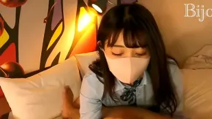 FC2PPV-2903008 好友处女纯白白皙美体首度被擒双