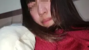 FC2PPV-4134784 处女首尝插入围羞失身