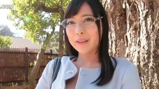 FC2PPV-3241255 瘦削巨乳学生妹遭家教三连射