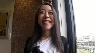 FC2PPV-4559632 淫乱纤细美女自拍共伴沦陷