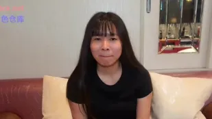 FC2PPV-4931069 超刚毛岁纯真少女首尝