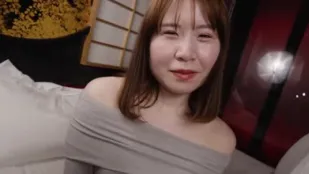 FC2PPV-4463277 在上野公园生活的美女