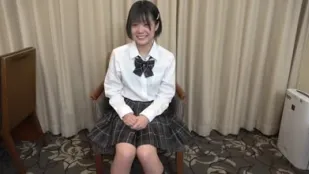 FC2PPV-3232483 人生中第一次不戴套插入