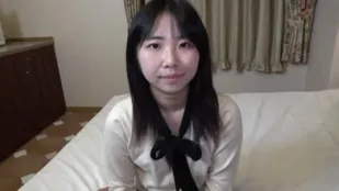 FC2PPV-3192256 纯情少女麻美酱